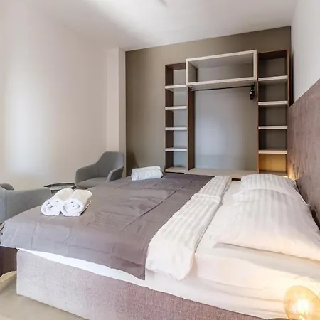 Luxury Apartman Sutivan
